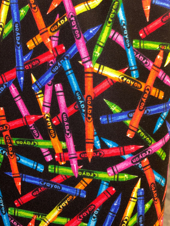 Timeless Treasures Colorful Crayons C1488