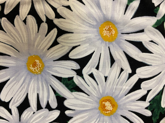 Timeless Treasures Fleur Daisy