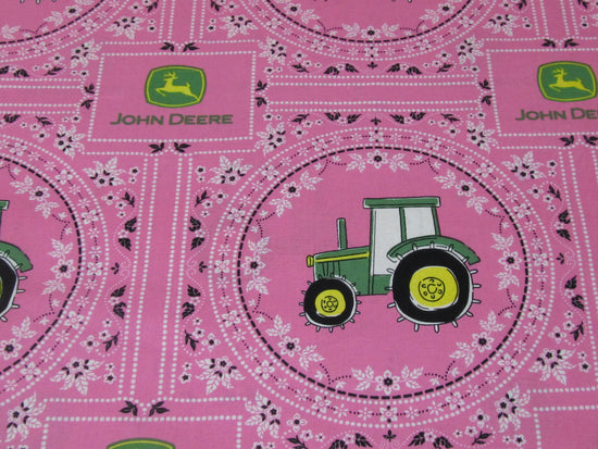 SPRINGS CREATIVE JOHN DEERE BANDANA TRACTOR